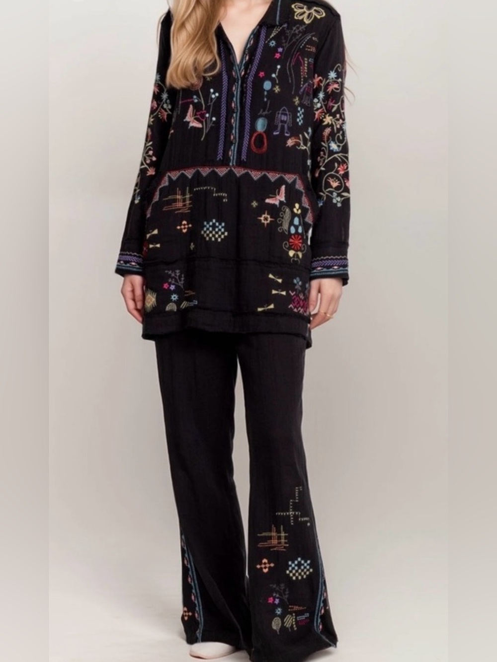 💕 Johnny Was Black Embroidered Women's Pantsuit. Oversized. Relaxed Fit.